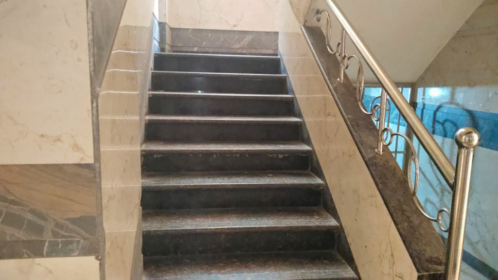 Flat for sale in Ulhasnagar — photo 5