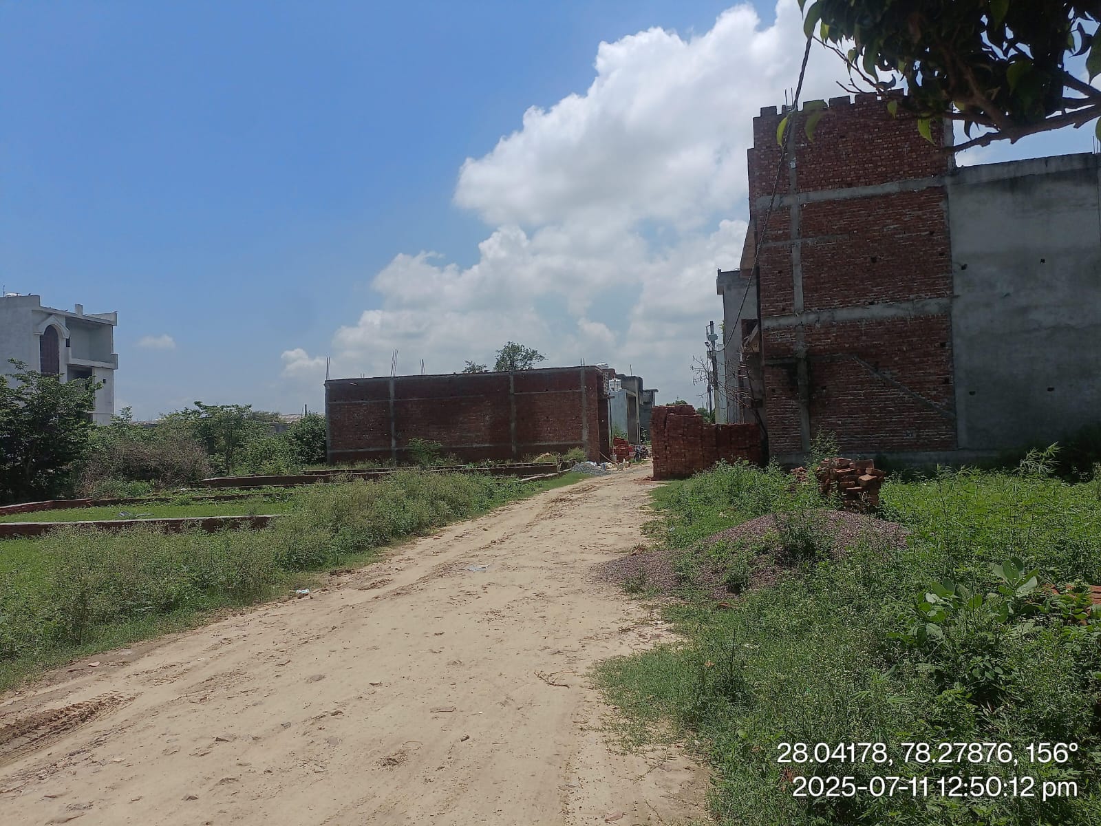 125.4 square meter Plot for sale in Atrauli — photo 4