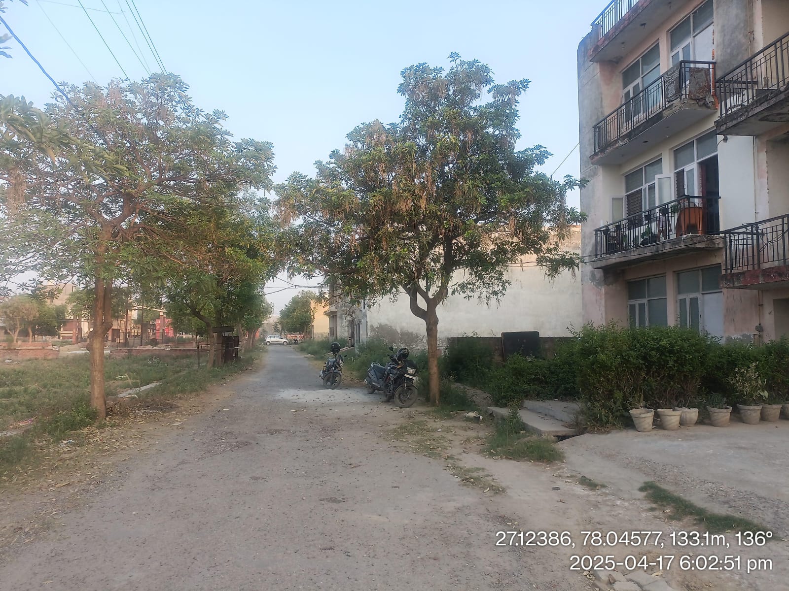 Flat for sale in Agra — photo 3