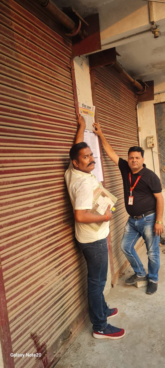 Shops for sale in Commercial Shop Kheri