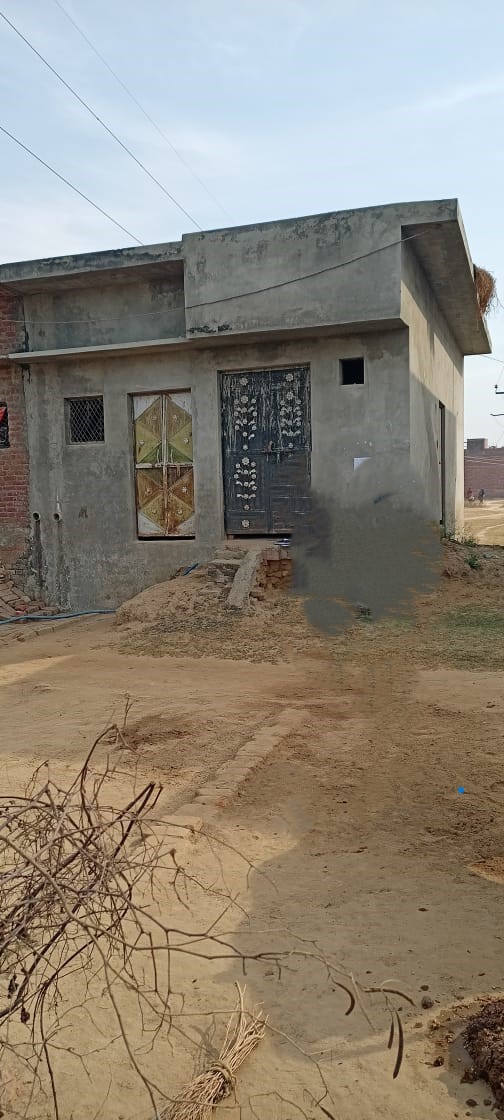 Individual House for sale in Chandausi — photo 1