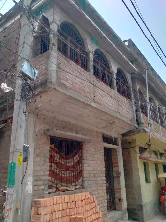 Individual House for sale in HOLDING NO 366/370 Thanapara, PO& PS Rampurhat , District Birbhum, Pincode 731224 Rampurhat