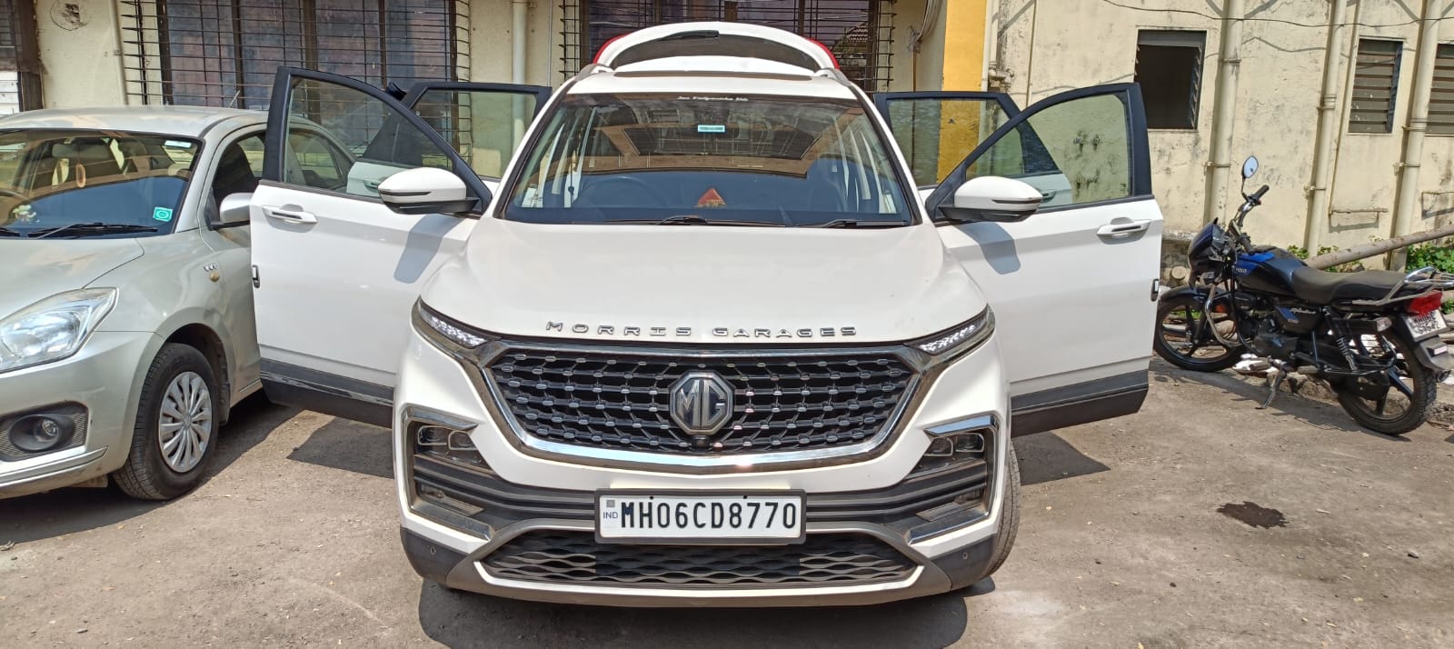 VEHICLE for sale in Dadar — photo 1