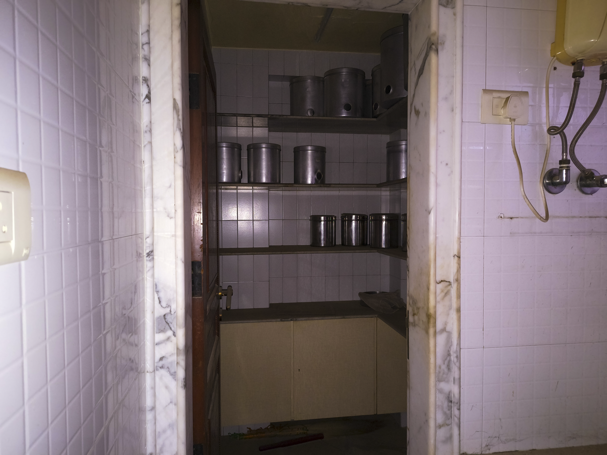 4 BHK Flat for sale in DEVPOOJA CHS LTD, Santacruz (West) Mumbai — photo 18