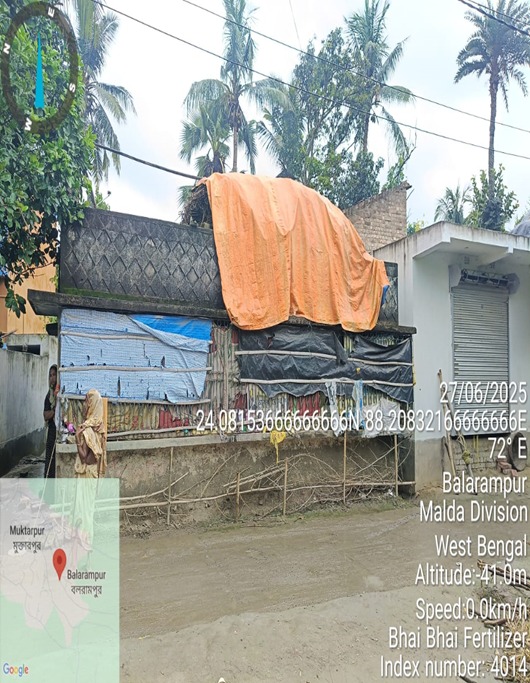 Individual House for sale in Radharghat-II Gram Panchayat, PS- Berhampore, Dist- Murshidabad Berhampore