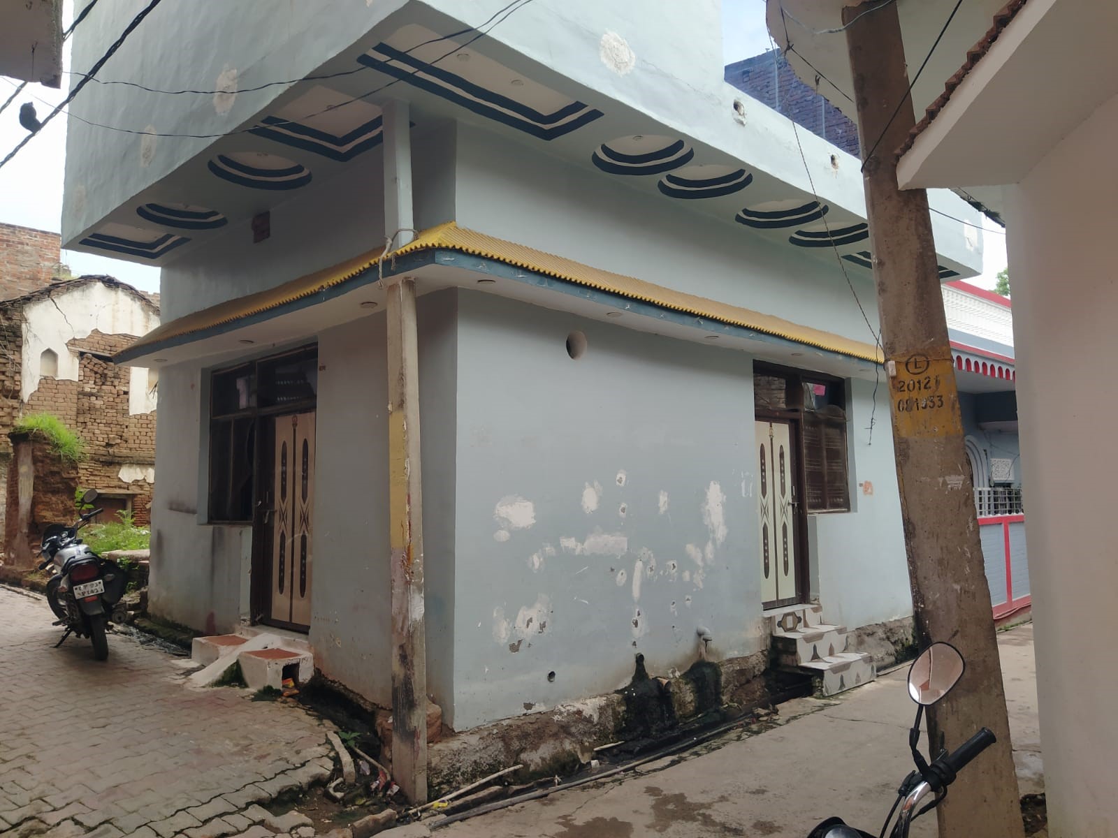 Individual House for sale in Mauranipur