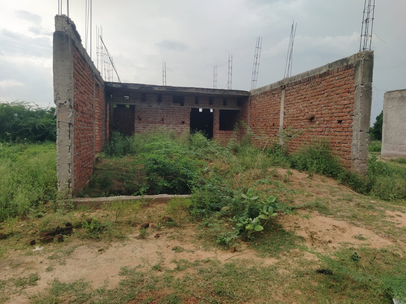 Individual House for sale in Mauranipur
