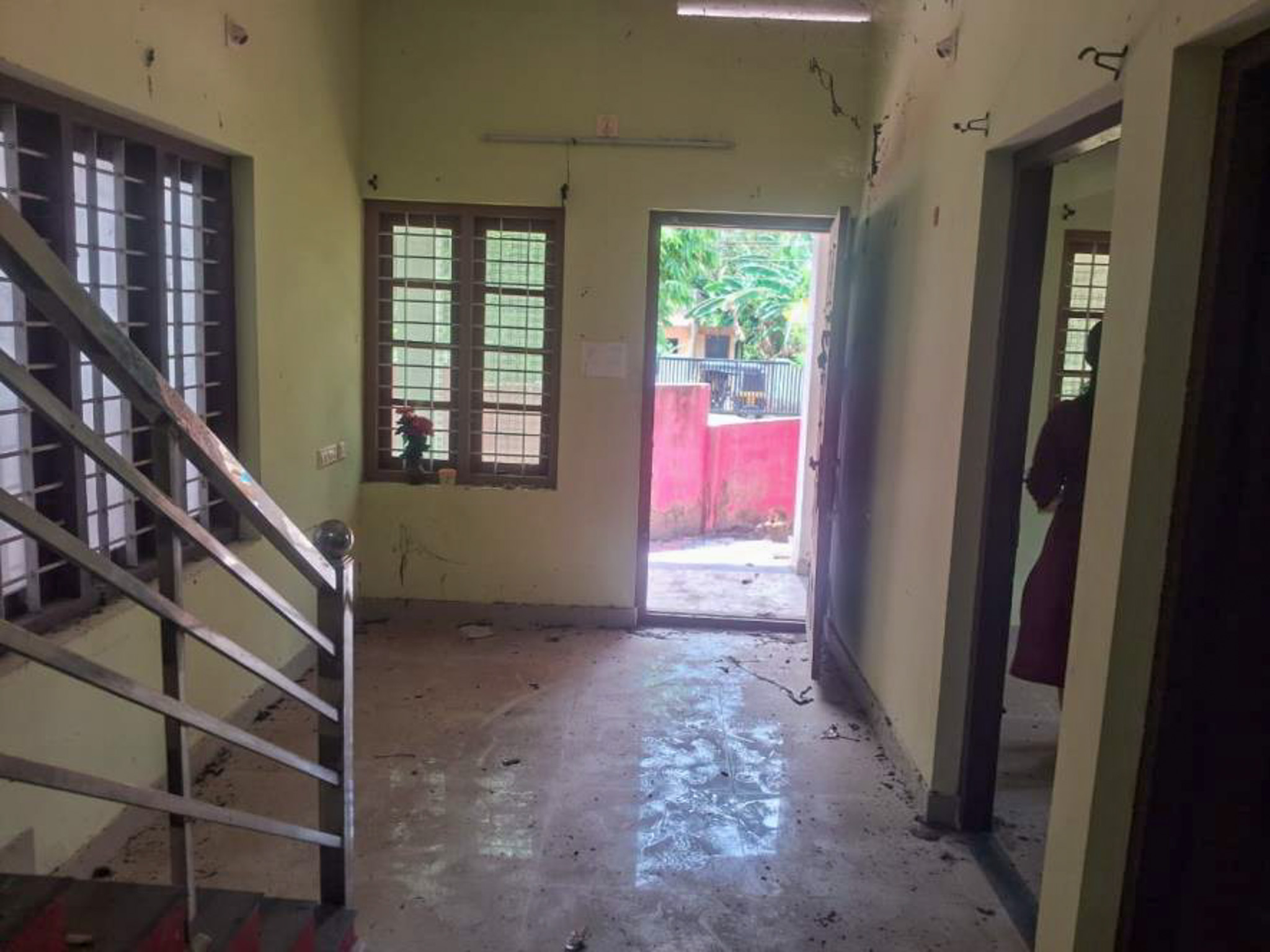 946 square feet Individual House for sale in powdikonam Iroopara — photo 7