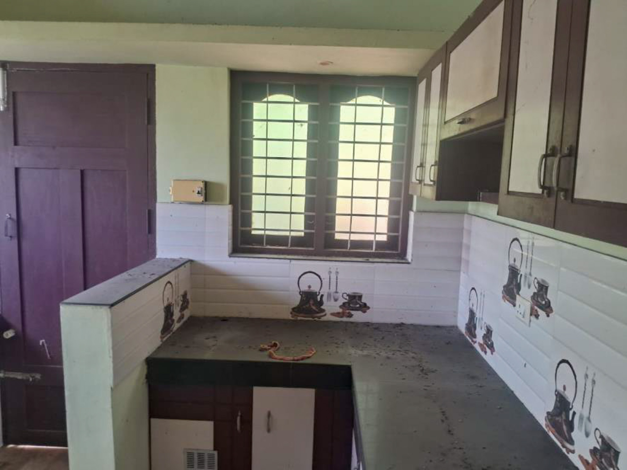 946 square feet Individual House for sale in powdikonam Iroopara — photo 9