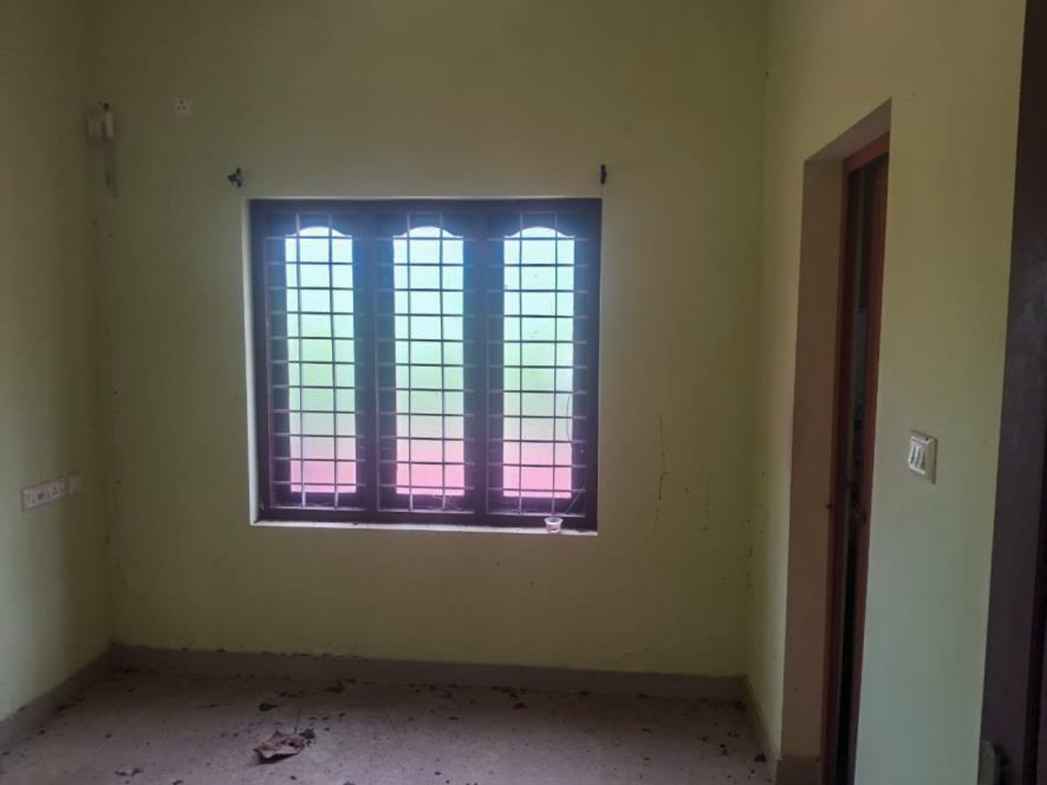 946 square feet Individual House for sale in powdikonam Iroopara — photo 13