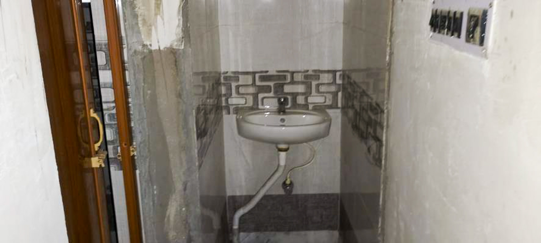 1000 square feet Flat for sale in Kolkata — photo 12