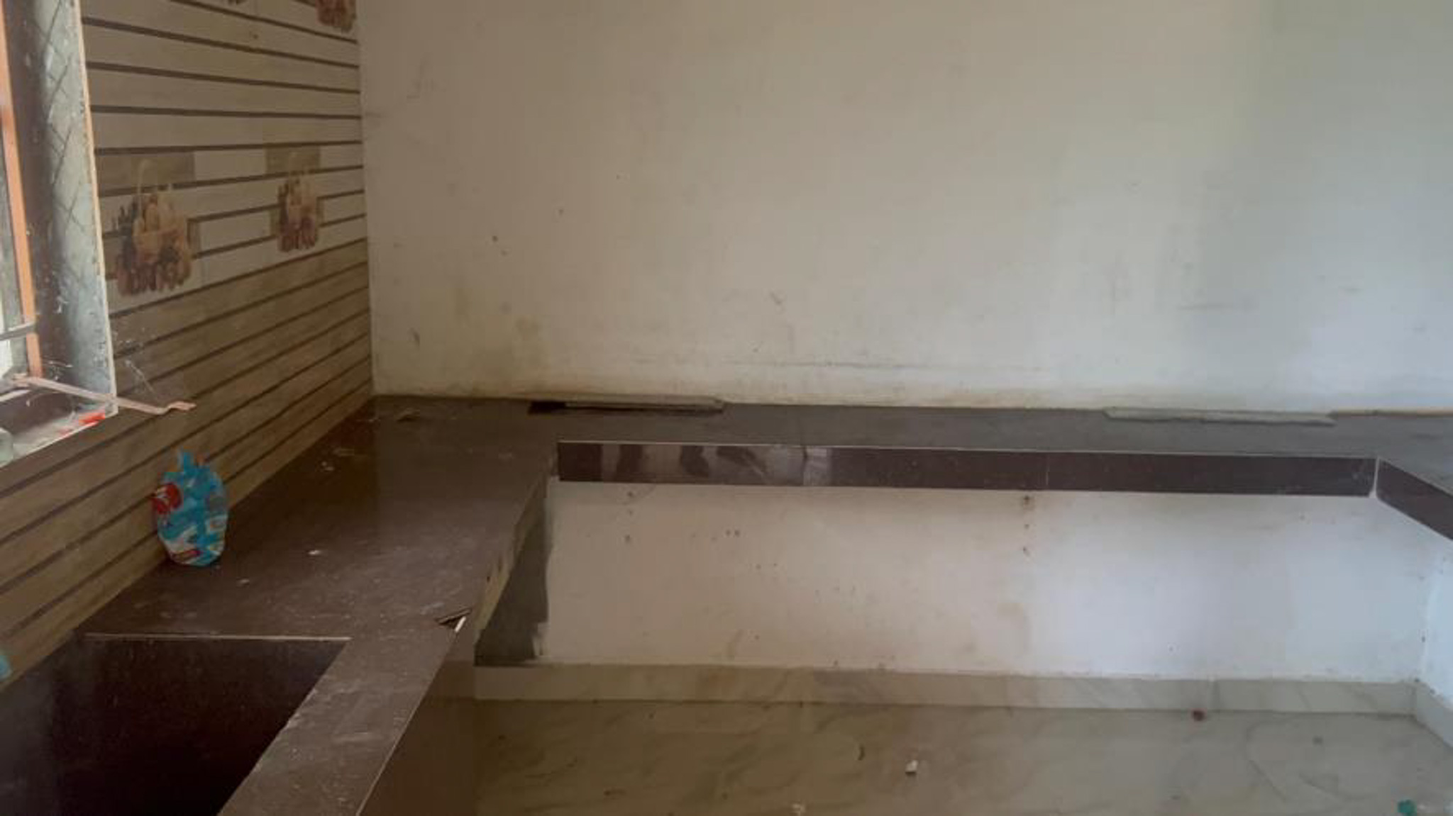 3999 square feet Individual House for sale in kavitha, PARUVACHI VILLAGE ERDOE Jambai