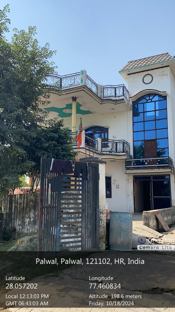 Individual House for sale in Sikri Industrial Area