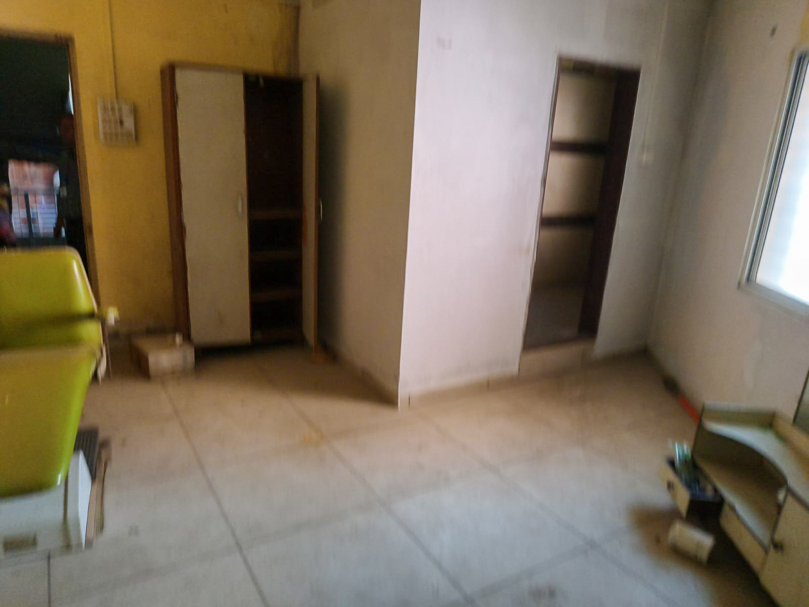 20 square meter Flat for sale in VASUNDHRA APARTMENT, RAJARAMPURI KOLHAPUR Kolhapur — photo 5