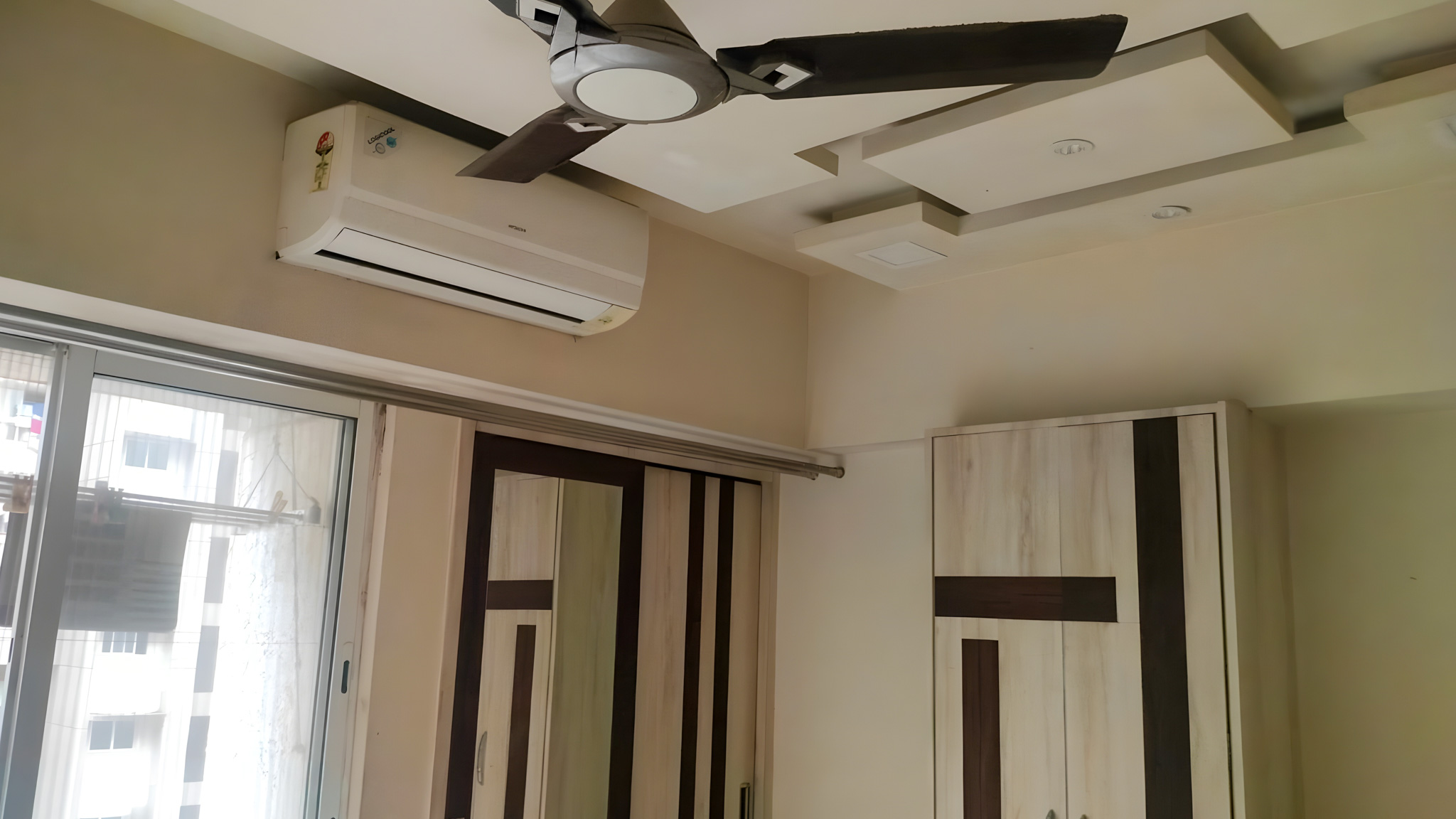 394 square feet Flat for sale in LODHA AMARA, Kolshet Road village Balkum Thane Thane
