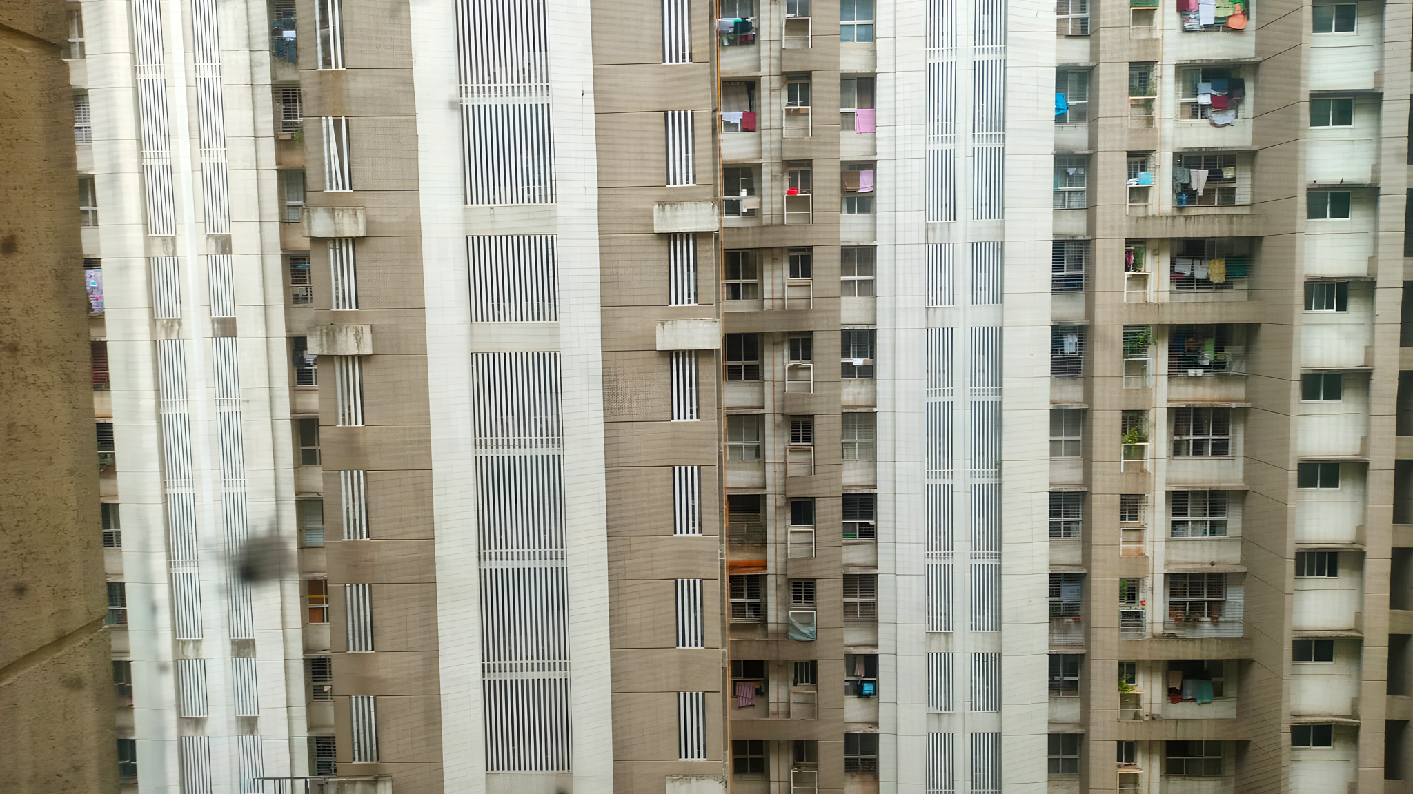 394 square feet Flat for sale in LODHA AMARA, Kolshet Road village Balkum Thane Thane — photo 6