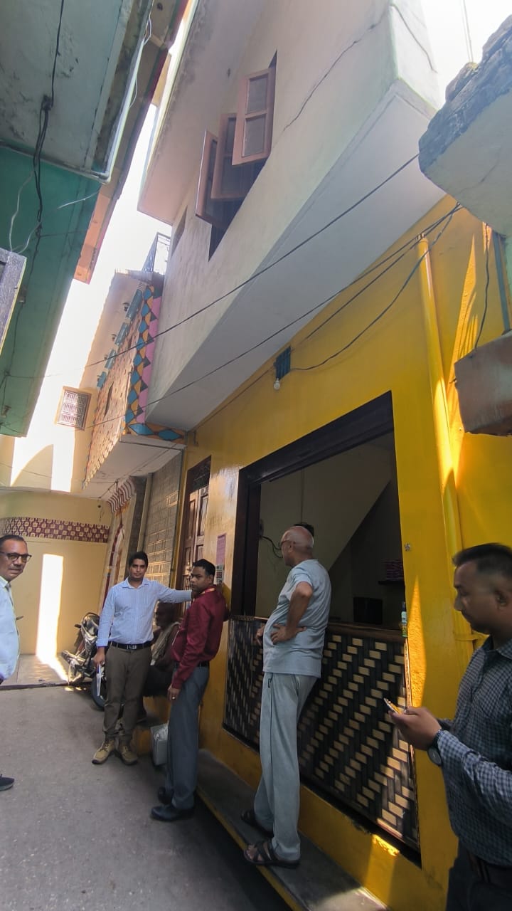 14 square meter Shops for sale in Afzalgarh