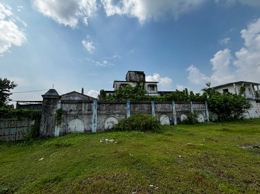 Industrial Plot with Factory Building for sale in Kolkata
