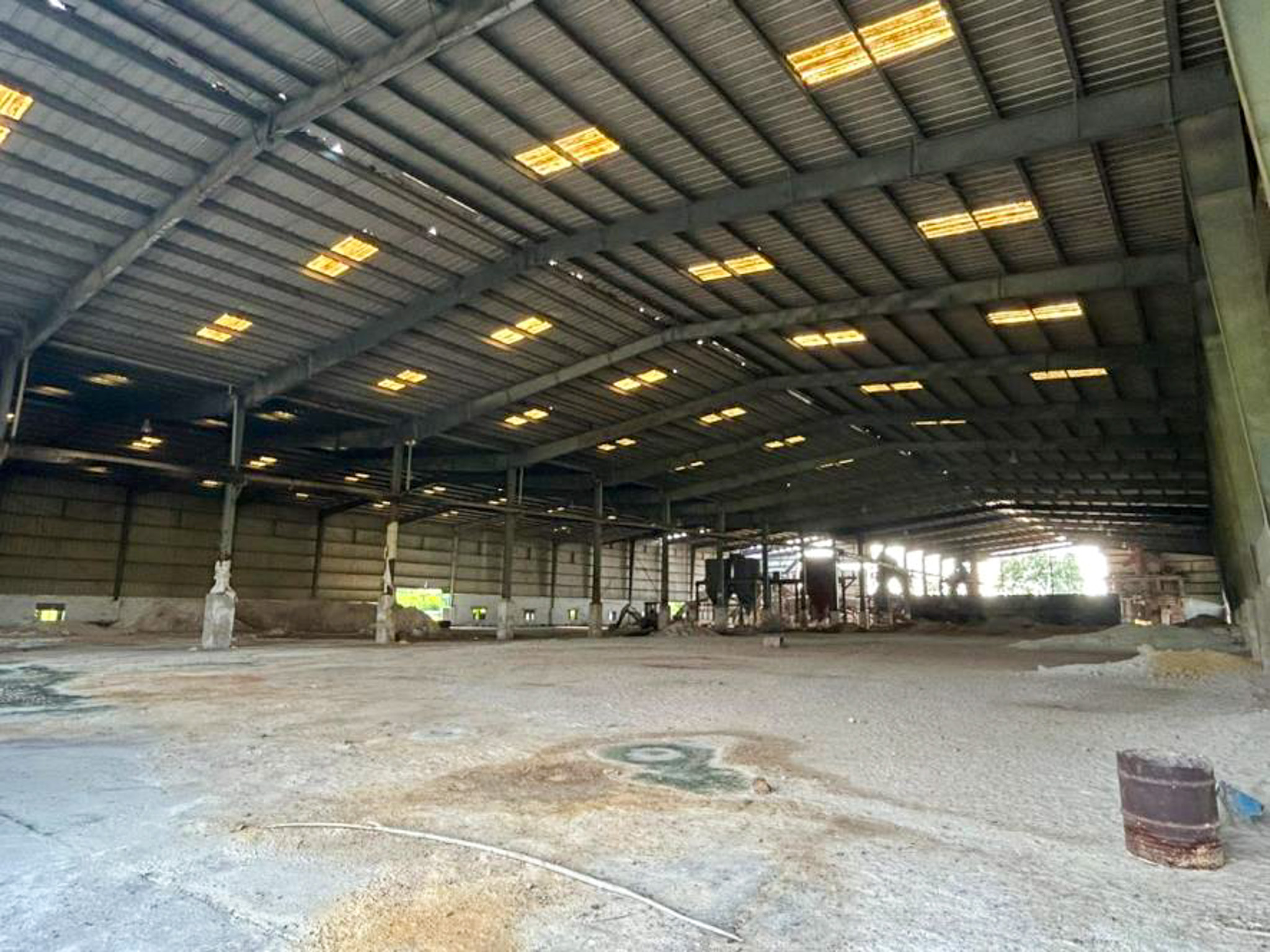 Shed with Plant and Machinery for sale in Chanukya Cement Factory