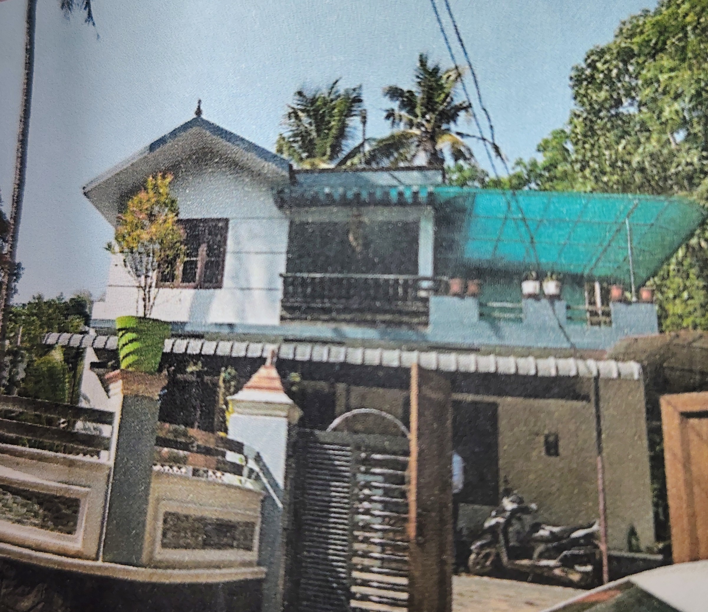 Individual House for sale in Adoor