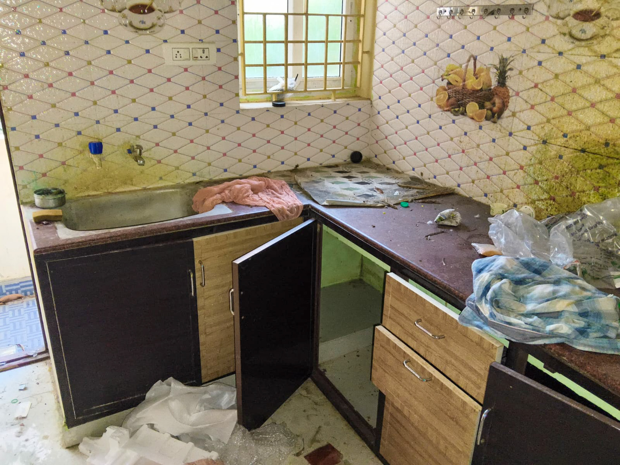 950 square feet Flat for sale in Chennai