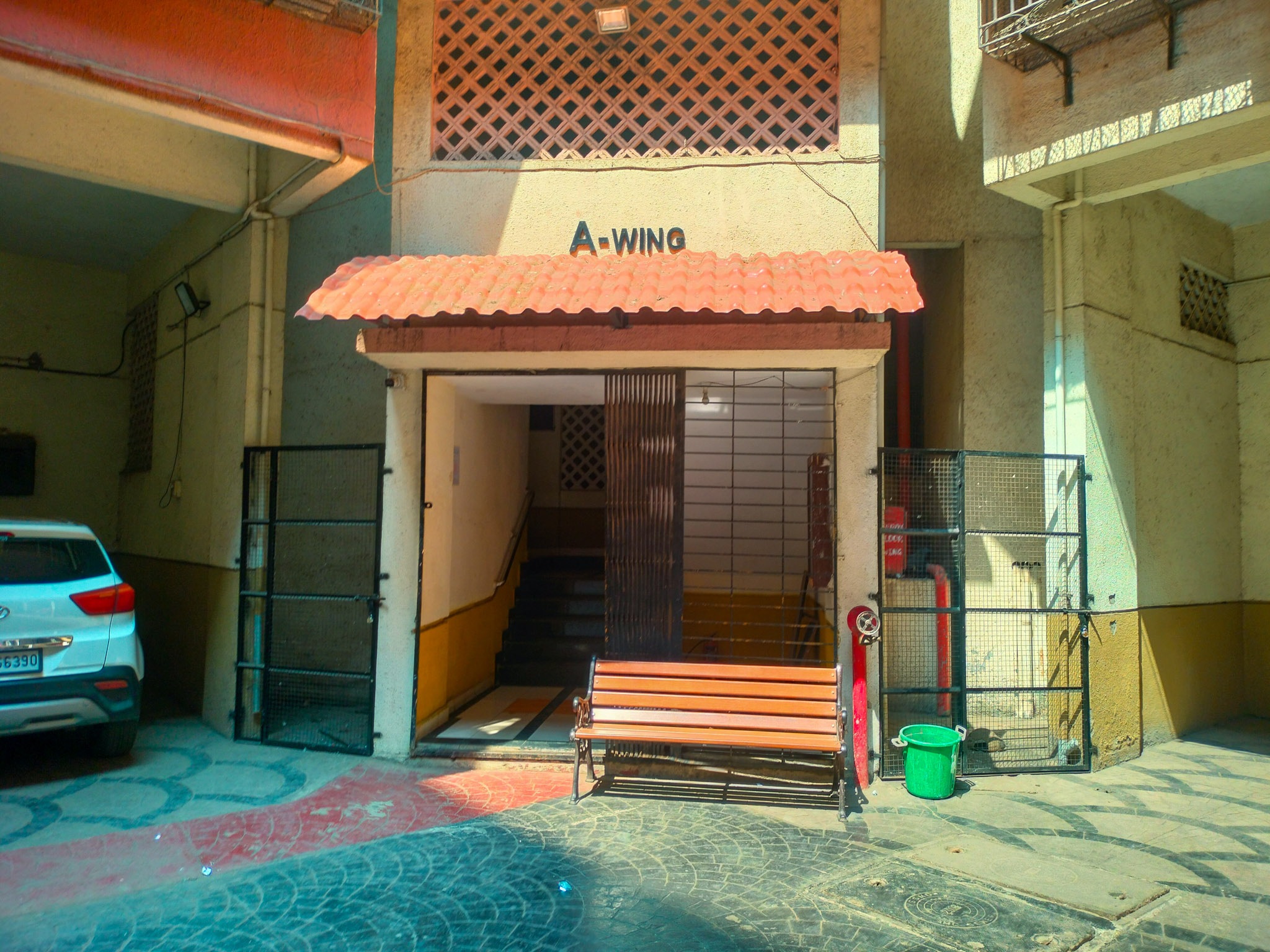 2 BHK Flat for sale in Eden Estate, Kamothe, Navi Mumbai Navi Mumbai — photo 4