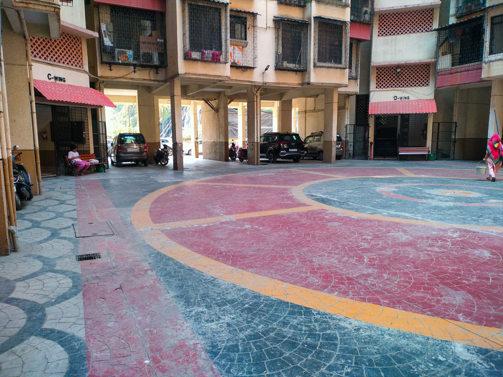 2 BHK Flat for sale in Eden Estate, Kamothe, Navi Mumbai Navi Mumbai — photo 2