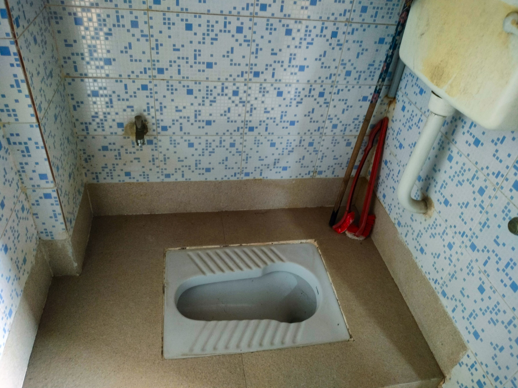 2 BHK Flat for sale in Eden Estate, Kamothe, Navi Mumbai Navi Mumbai — photo 21