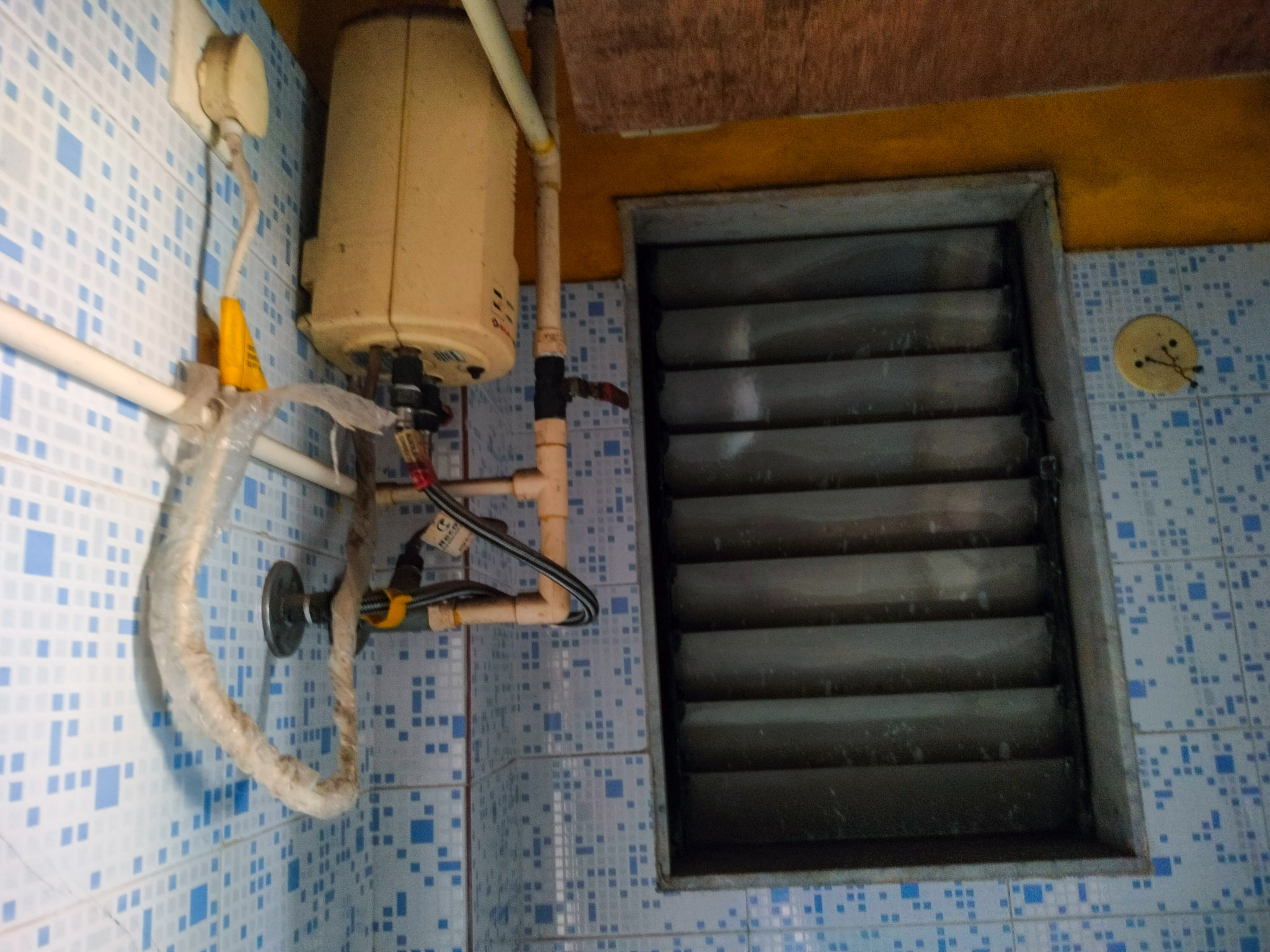 2 BHK Flat for sale in Eden Estate, Kamothe, Navi Mumbai Navi Mumbai — photo 22