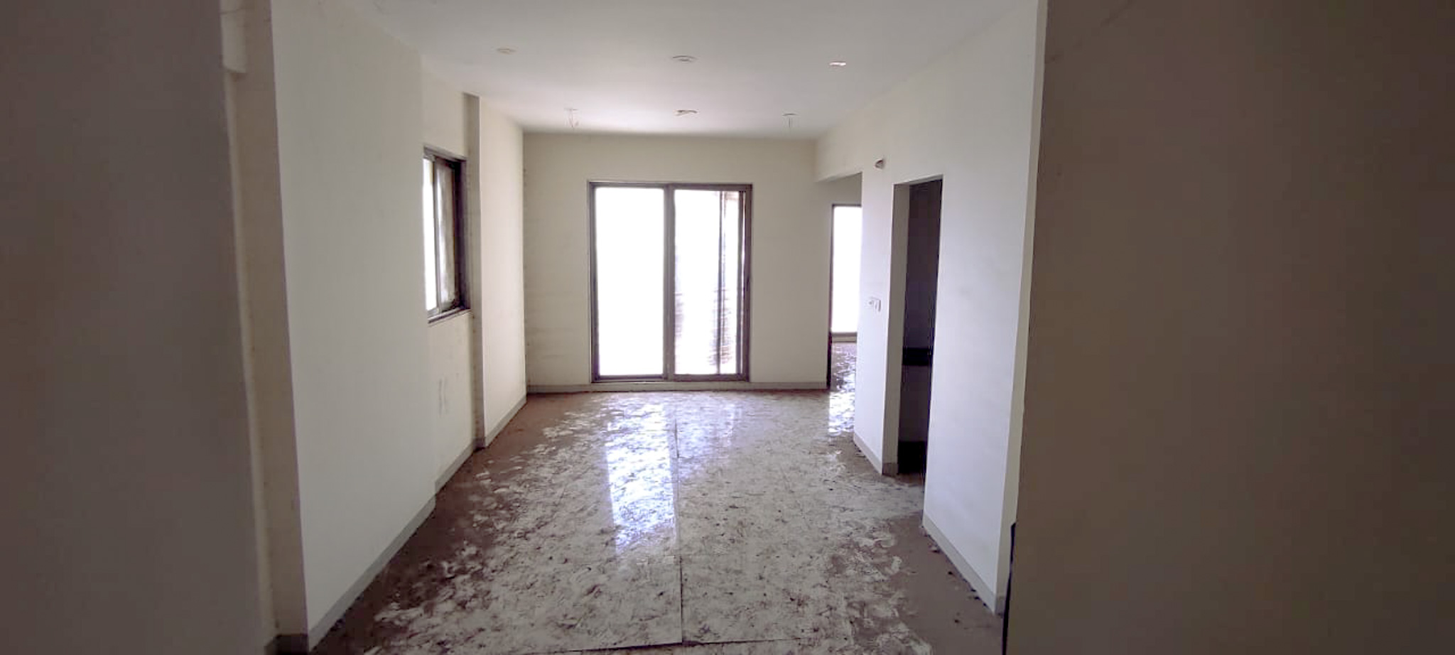 972 square feet Flat for sale in NASHIK Nashik — photo 5