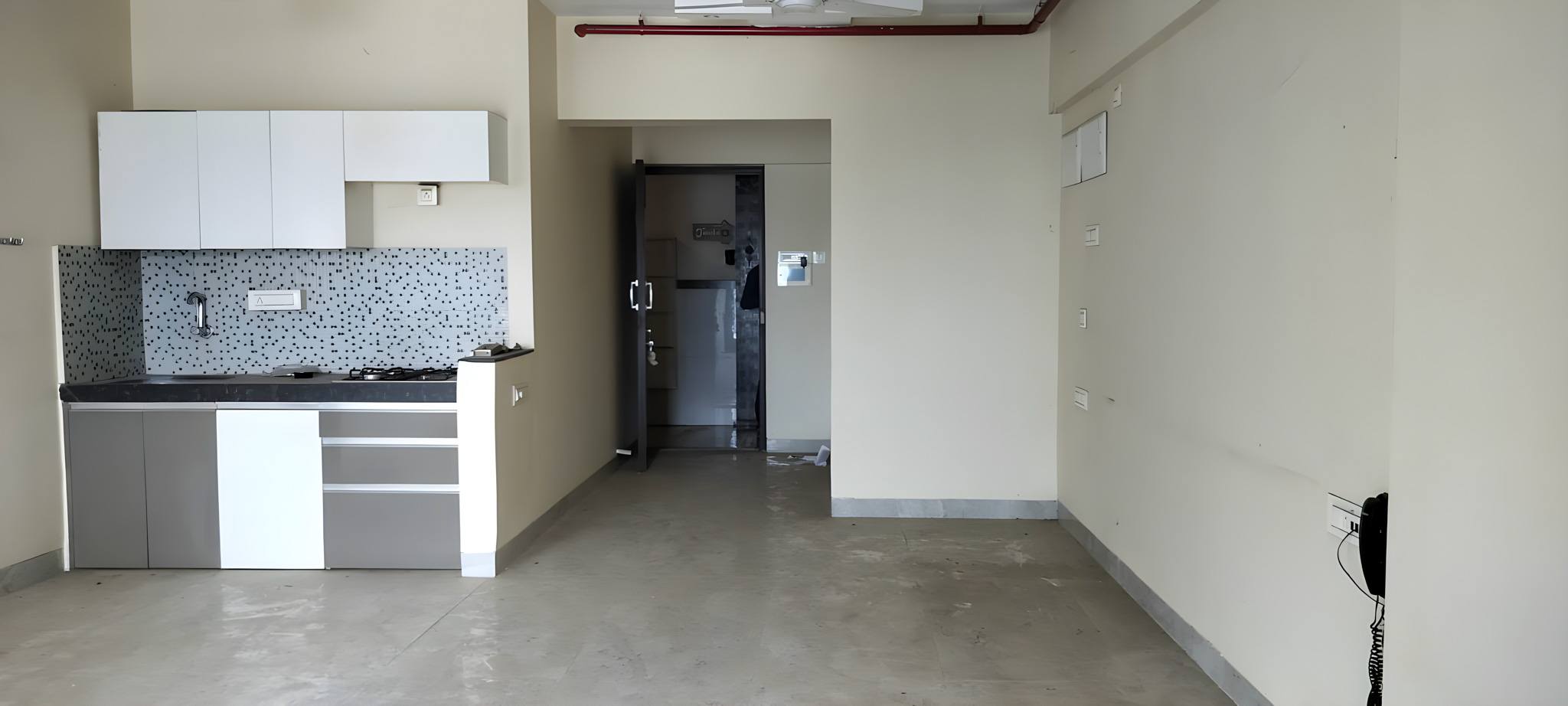 1 BHK Flat for sale in Platinum tower, D N NAGAR Mumbai — photo 9