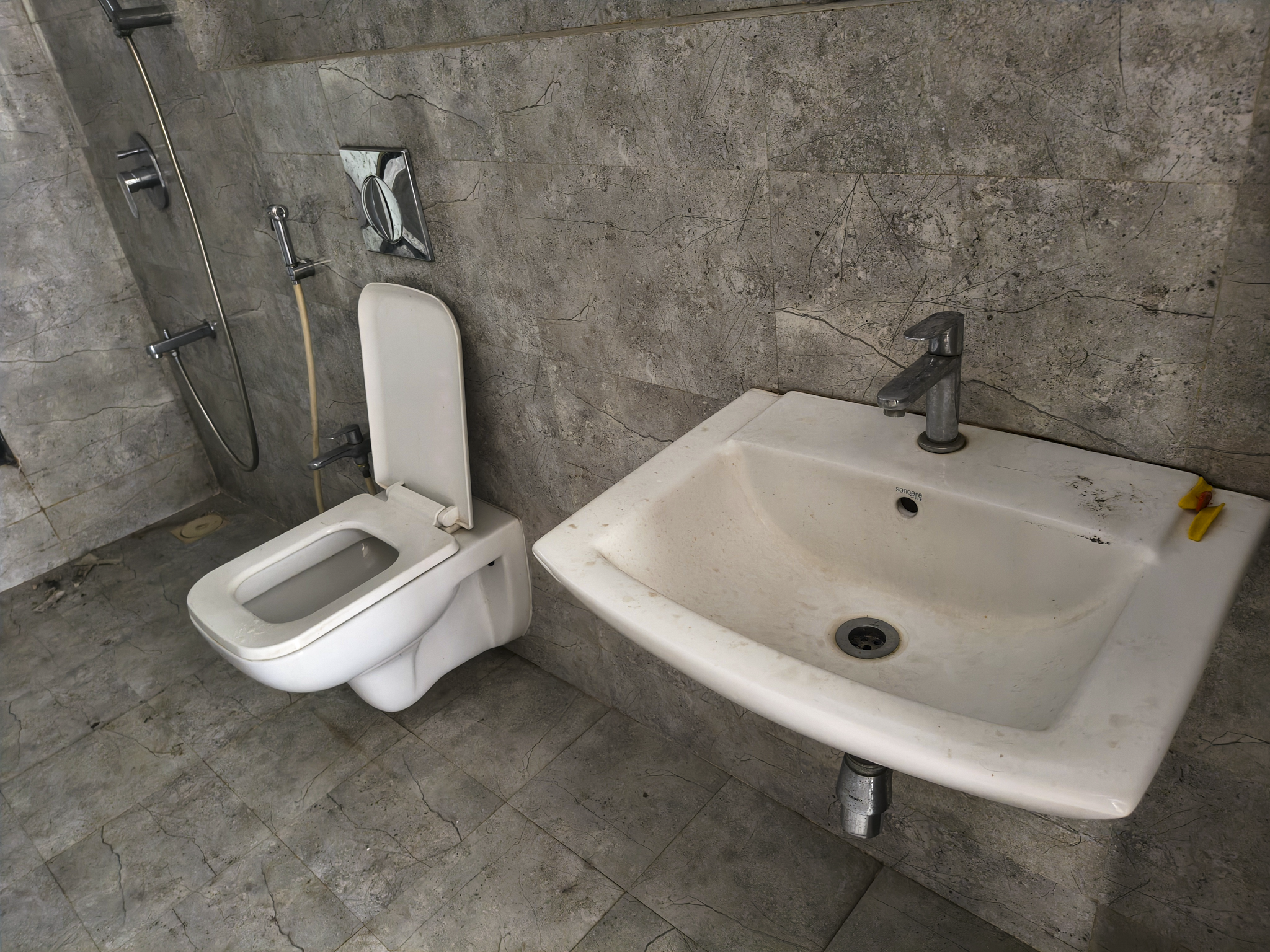 168.18 square meter Flat for sale in Kanakia Building known as LEVELS, Malad Mumbai — photo 12