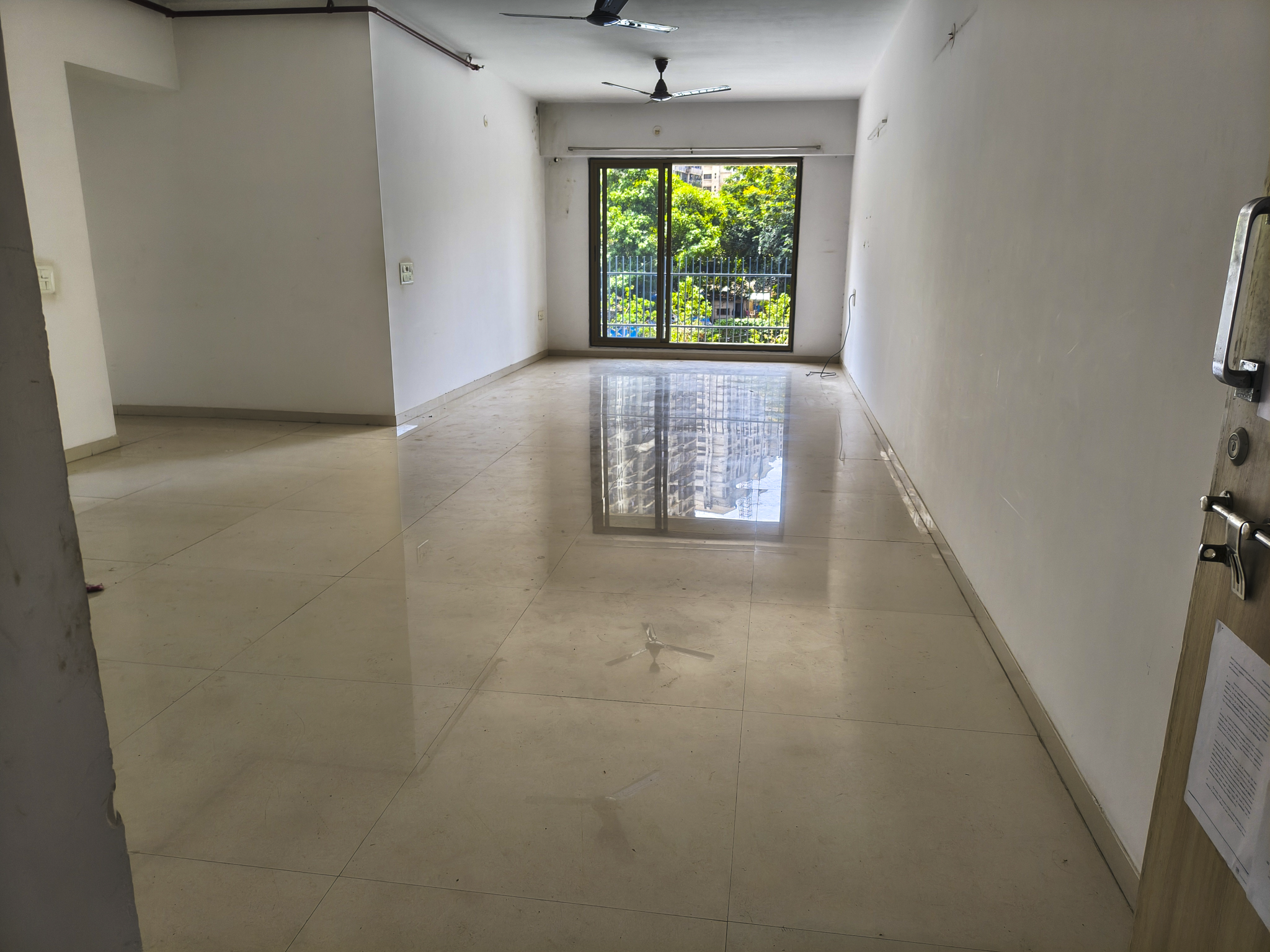 168.18 square meter Flat for sale in Kanakia Building known as LEVELS, Malad Mumbai — photo 4