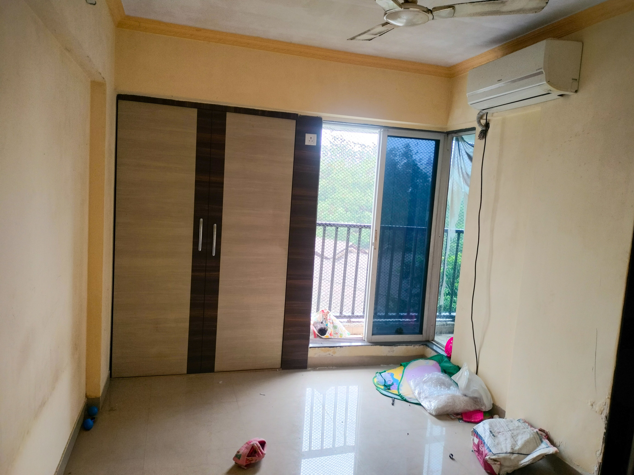 1 BHK Flat for sale in Jalasa CHSL of Dhaval Hills, Majiwade, Thane Thane — photo 5