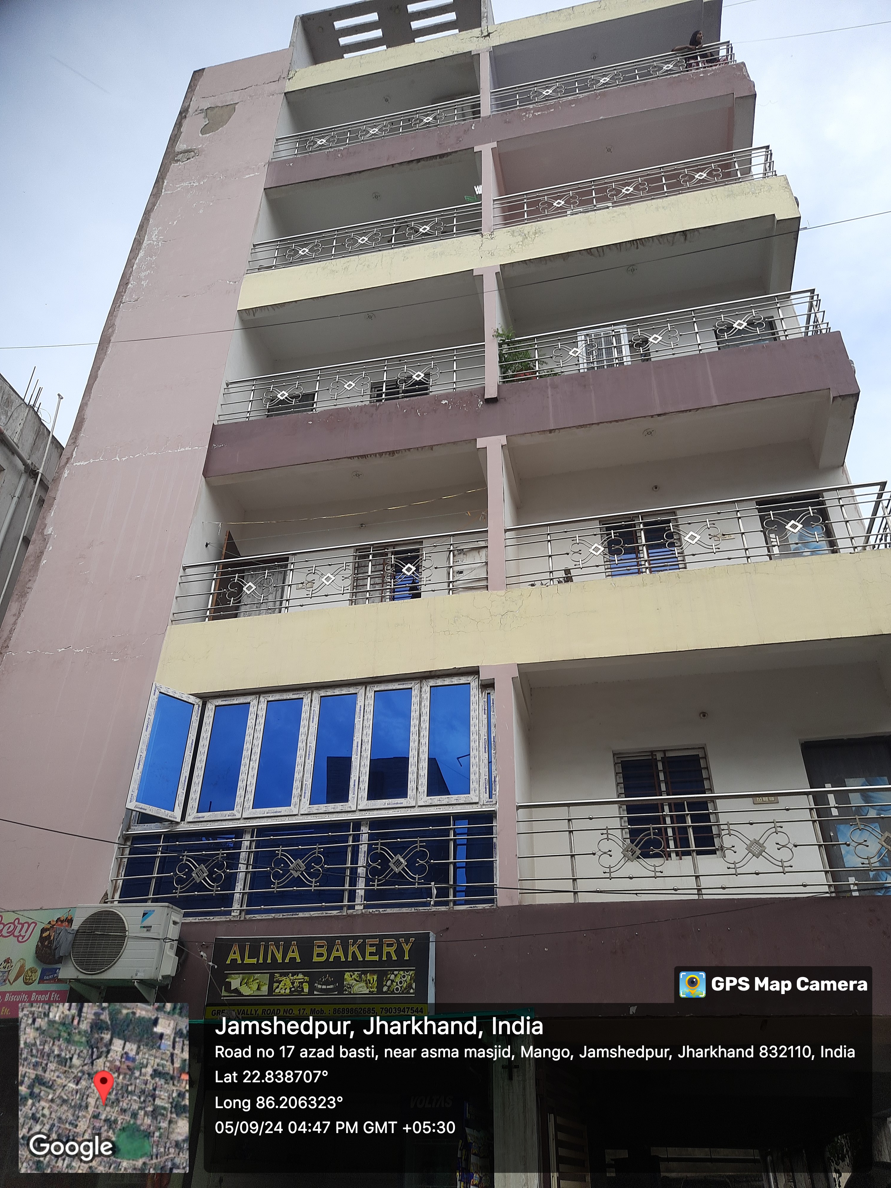 Flat for sale in Haludpukhur