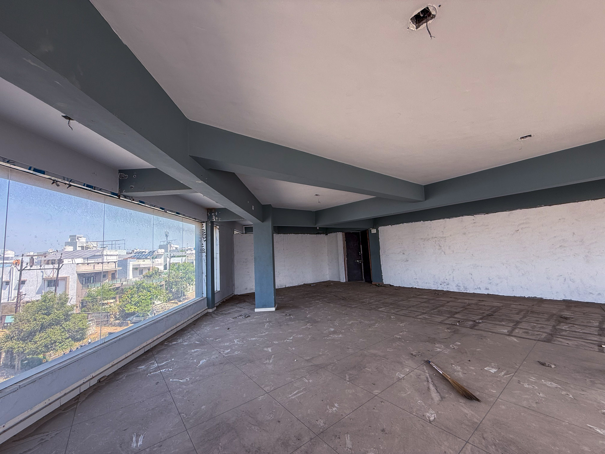 116.13 square meter Shops for sale in Platinum Plaza 2nd floor Shop no.S-5 Opp Lions International Academy Kosmadi Ankleshwar — photo 11