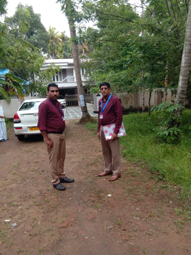 Plot for sale in Padiyur