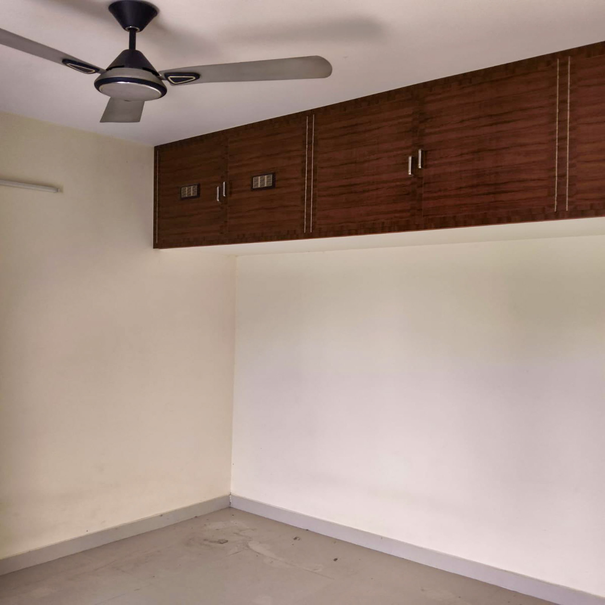 2 BHK Flat for sale in MAJESTIC FLATS, FLAT AT SEMMANCHERI VILLAGE, SHOLINGANALLUR TALUK KANCHEEPURAM Chennai — photo 2