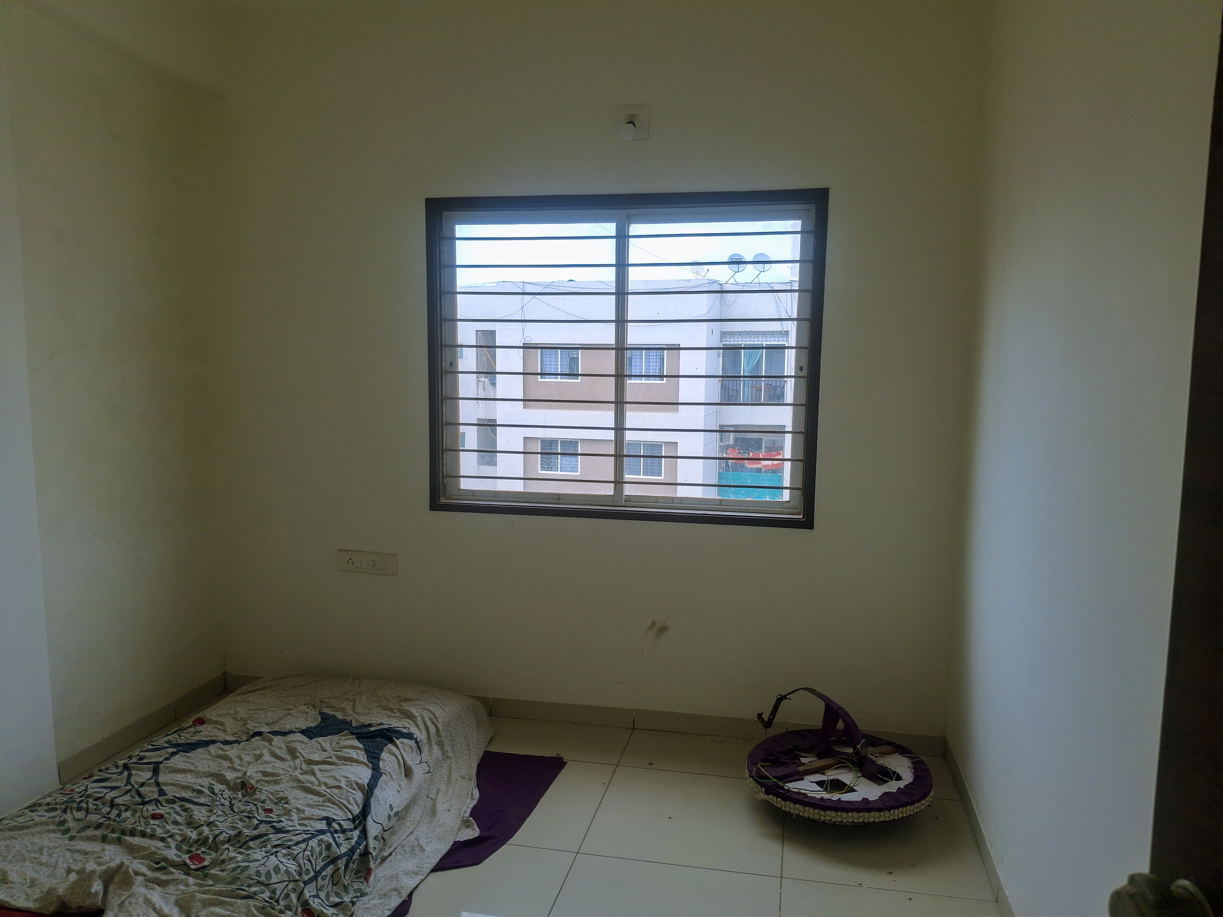94.8 square meter Flat for sale in Vadodara — photo 9