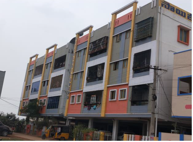 1000 square feet Flat for sale in Tuni