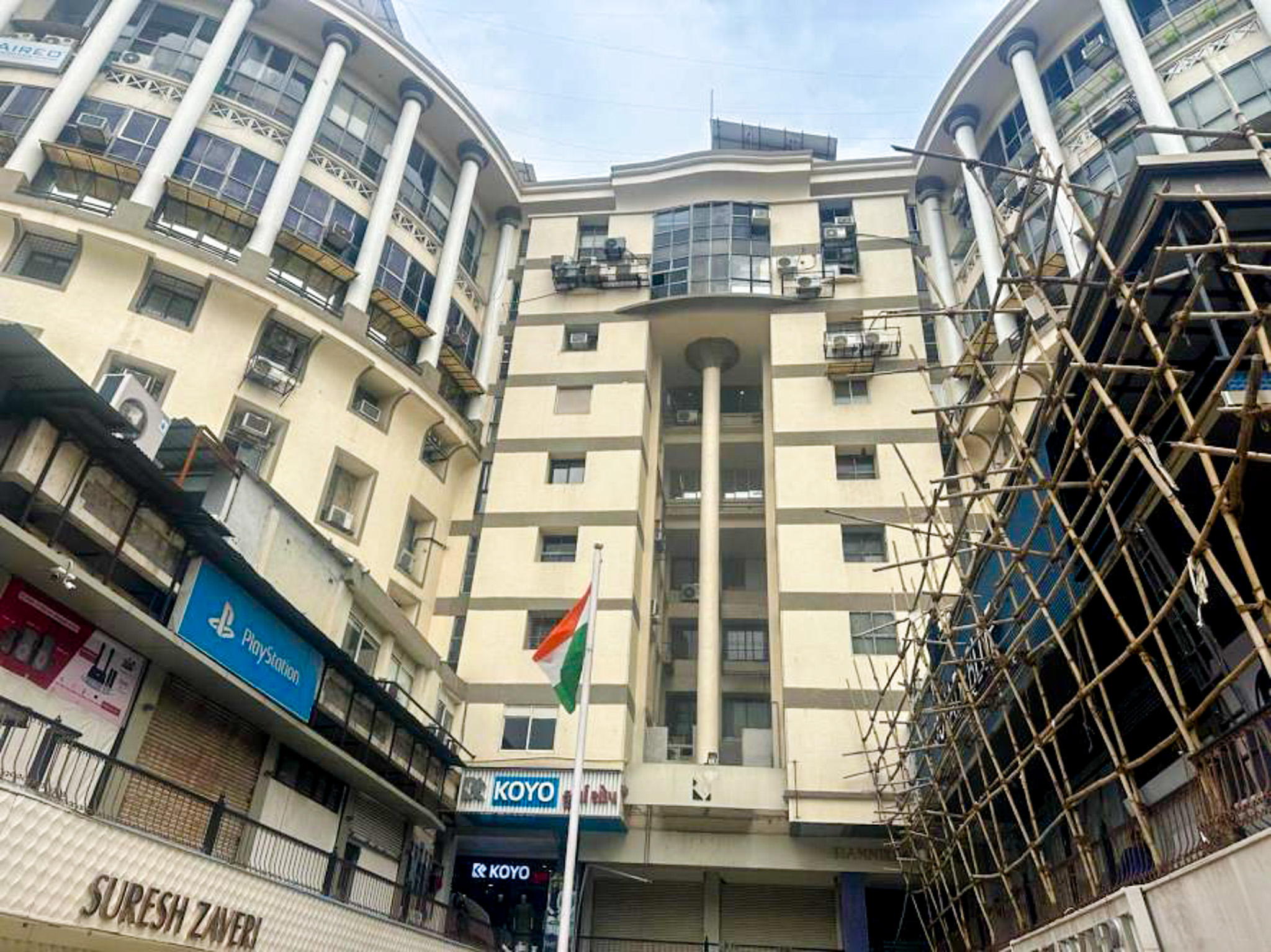 550 square feet Office for sale in CHANGISPUR Ahmedabad — photo 6