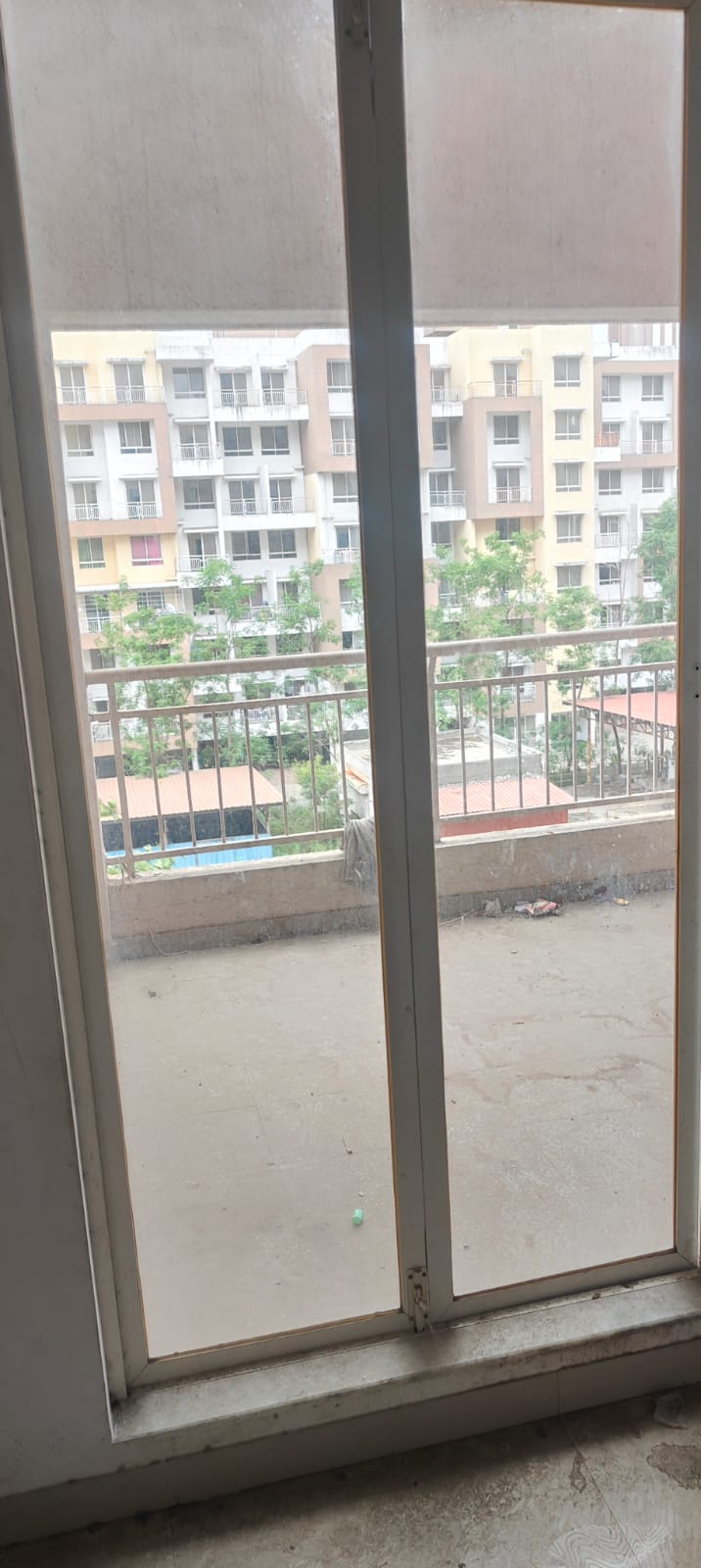 618 square feet Flat for sale in Chakan