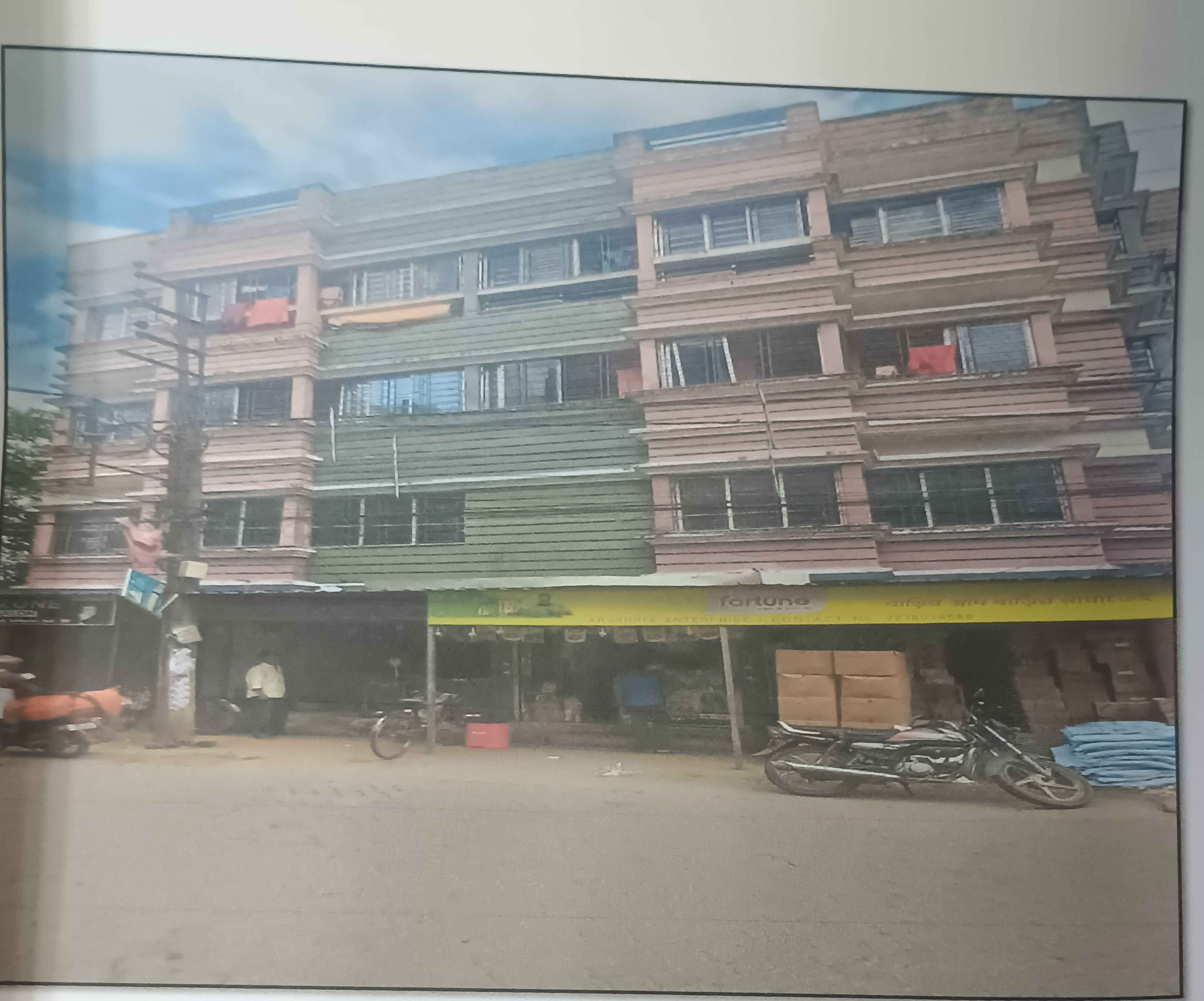 160.14 square feet Shops for sale in Panihati