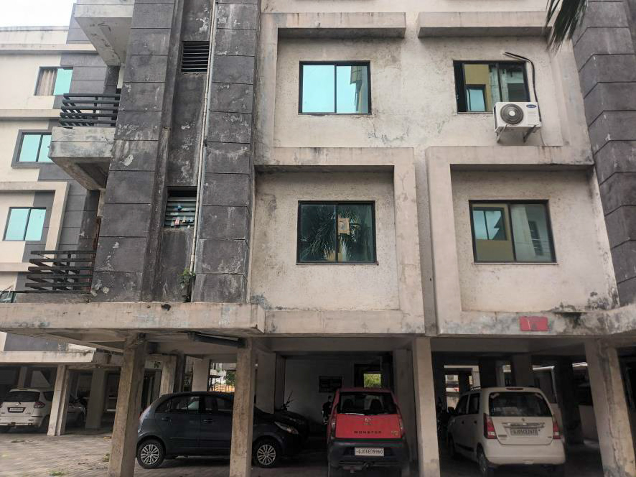Flat for sale in Vadodara — photo 10