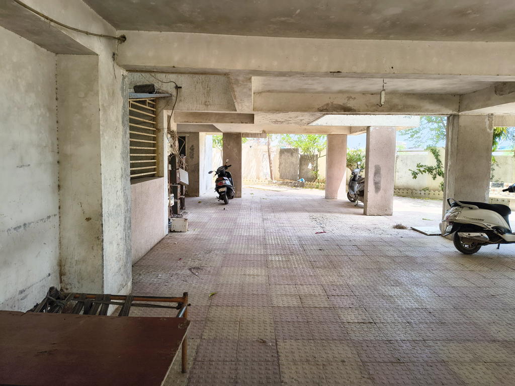 Flat for sale in Rajkot — photo 16