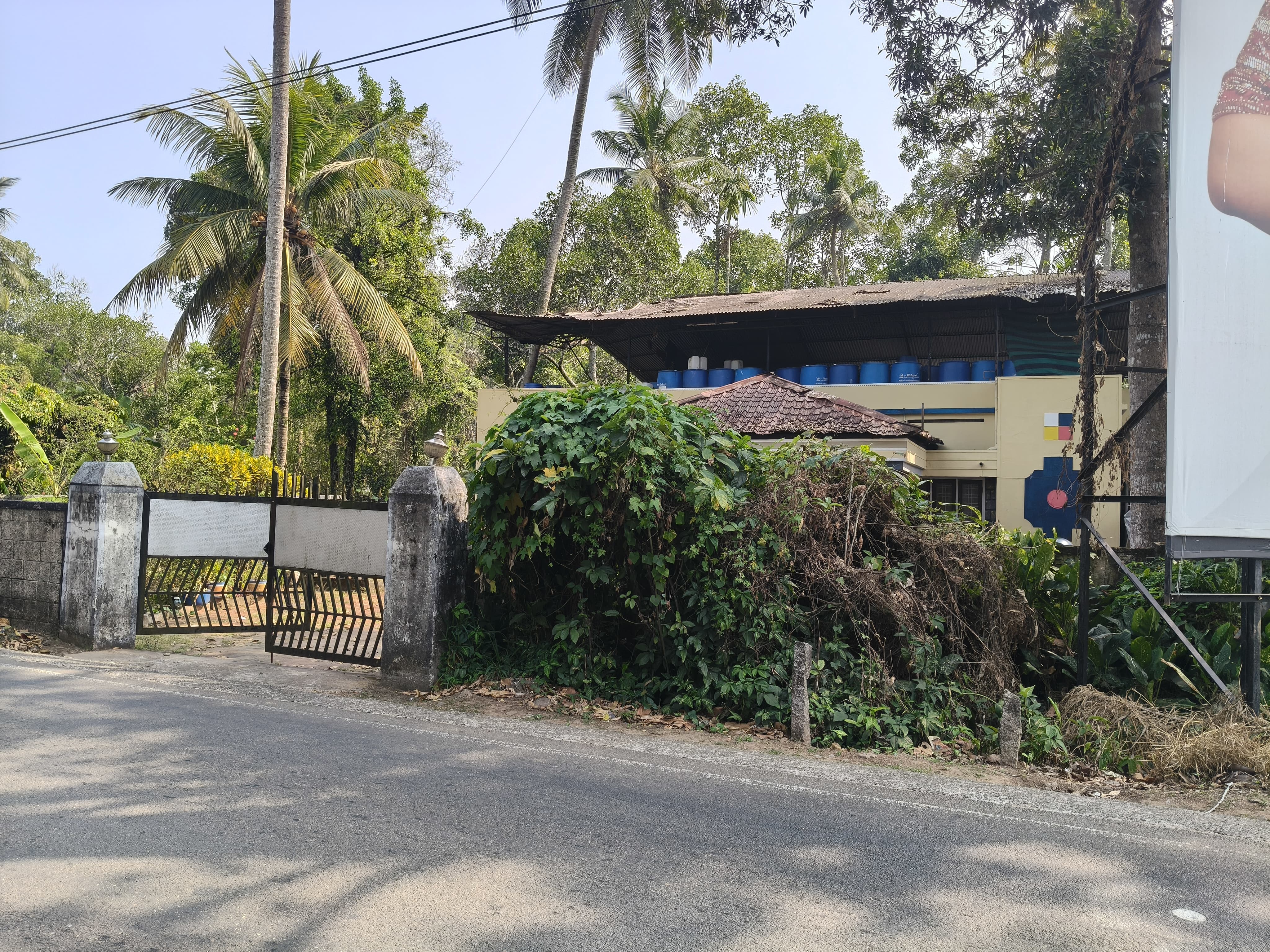 2400 square feet Individual House for sale in Kottayam — photo 4