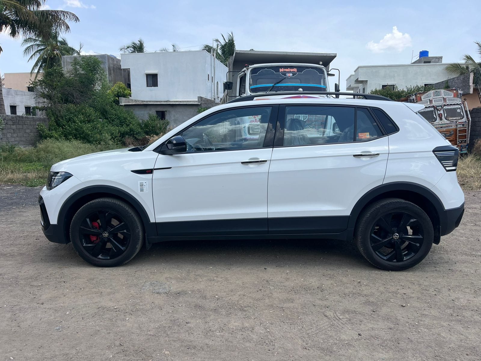 SUV CAR for sale in AHILYANAGAR Ahmednagar — photo 1