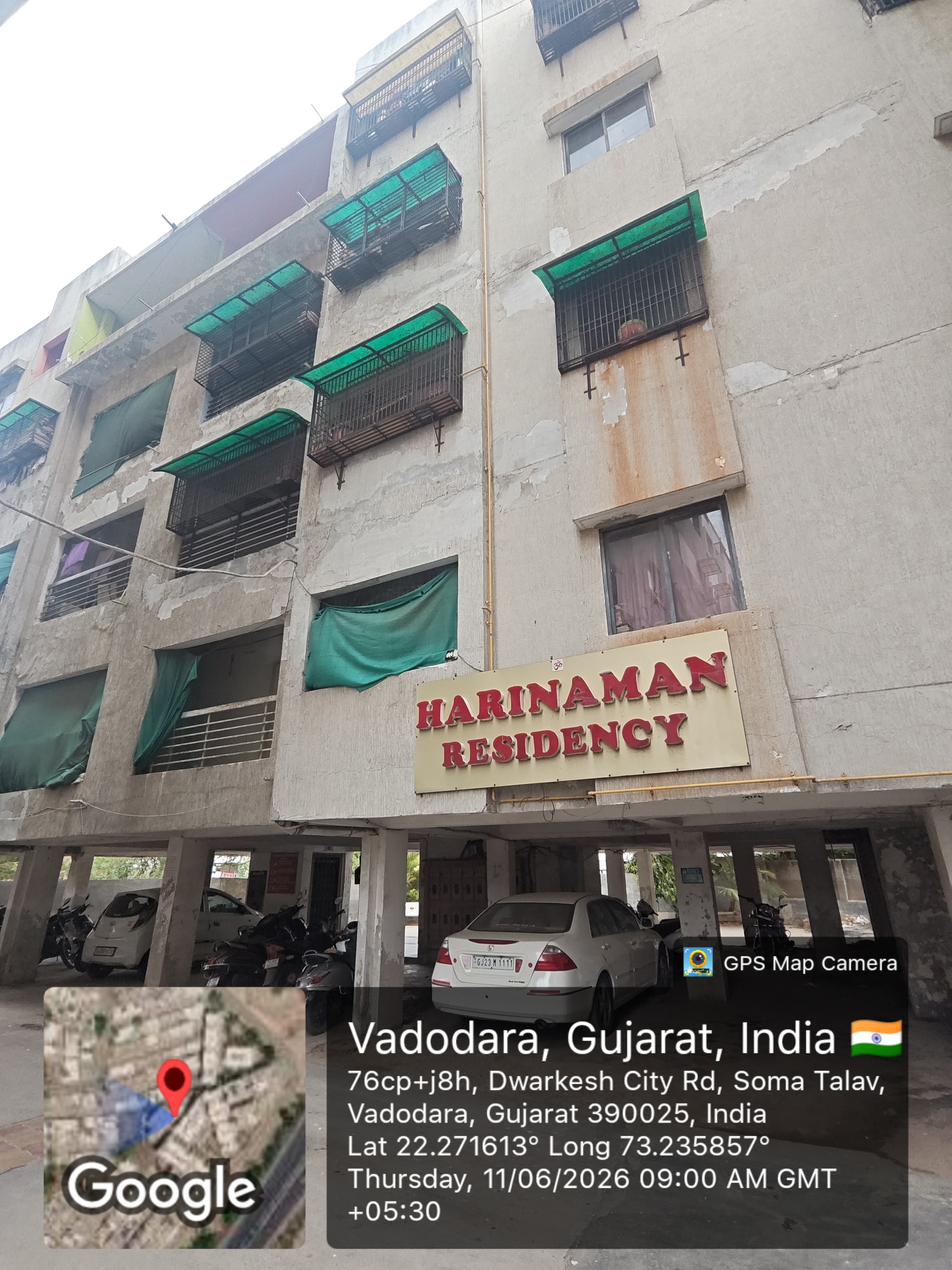 768 square feet Flat for sale in Vadodara