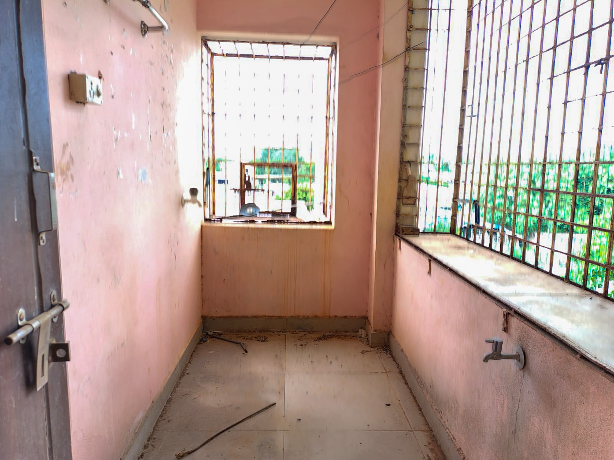 740 square feet Flat for sale in DESIRE RESIDENCY :: Contact 9014758586, 7989574791, Nuziveedu :: Contact - 9014758586, 7989574791 Nuzvid — photo 2