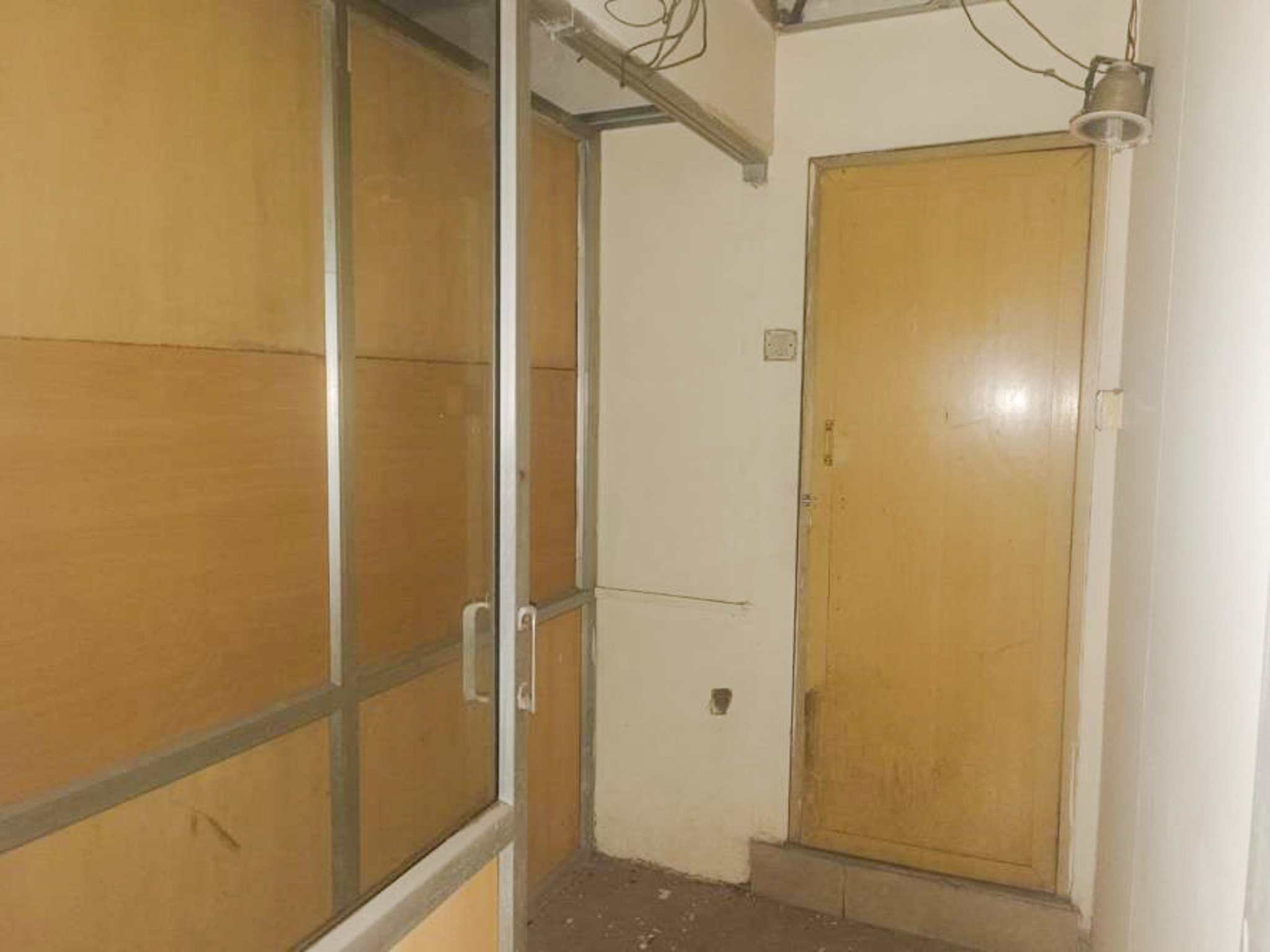 540 square feet Shops for sale in Cathedral Road Chennai — photo 9